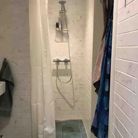 Apartman Stunning Authentic Renovated I Near Lakes & Metro *