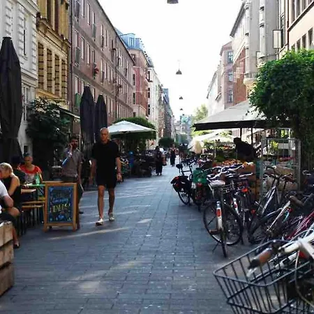 Stunning Authentic Renovated I Near Lakes & Metro * Koppenhága