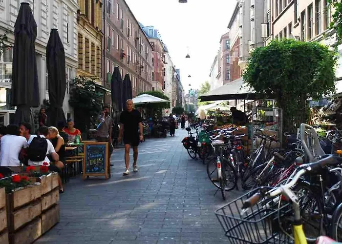 Stunning Authentic Renovated I Near Lakes & Metro * Koppenhága